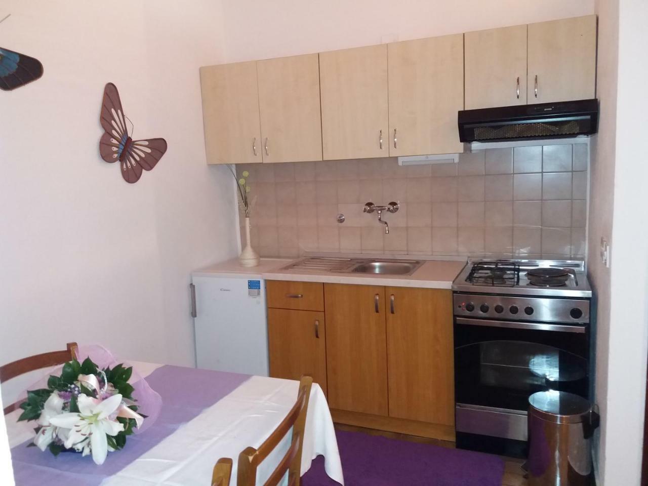Apartment Hortenzija Baška Voda Buitenkant foto